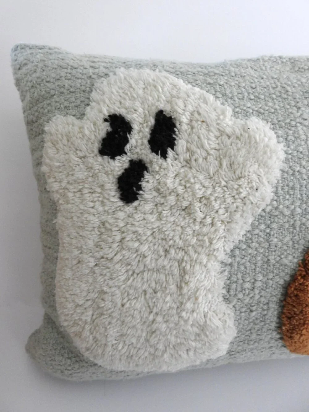 Indigo Homes Halloween Ghost & Pumpkin Tufted Pillow 12